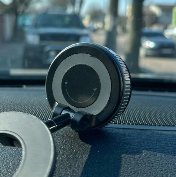 Магнітний автомобільний тримач 180 градусів для телефону з вакуумним кріпленням